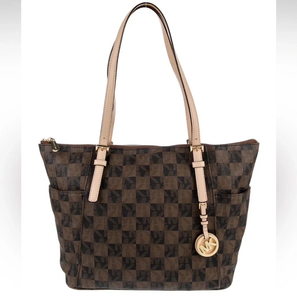 Michael Kors Medium Checkered Tote Bag Firm Price
